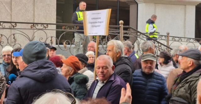 „Ќе мора да се зголеми старосната граница за пензионирање за да не крахира и пензискиот фонд и буџетот“