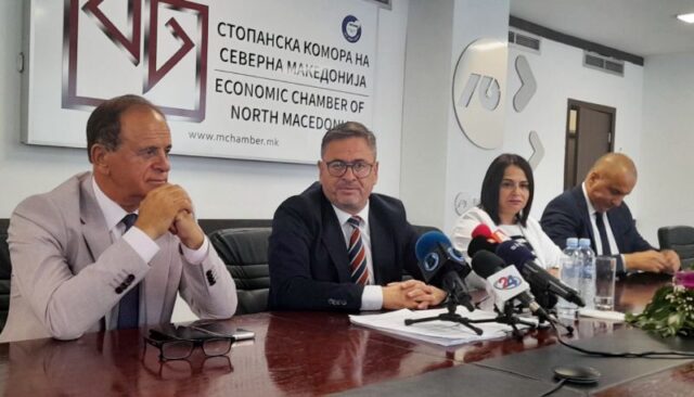 Ристески: Со намалување на бројот на невработени ќе растат и платите, бидејќи никој нема да сака да работи за ниска плата