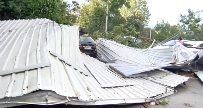 Над 1000 повици од граѓани во ЦУК по невремето во Скопје