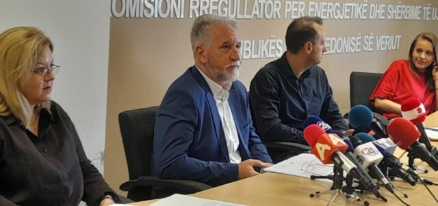 Од 1. август парното поскапува за скоро шест проценти, соопштија од РКЕ