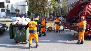 60 проценти неисправни возила, огромни долгови и милиони дадени на ангажмани преку агенција – Ревизија во Комунална хигиена