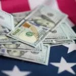 Трамп испиша историја: Еве како изгледа новата банкнота од 100 долари