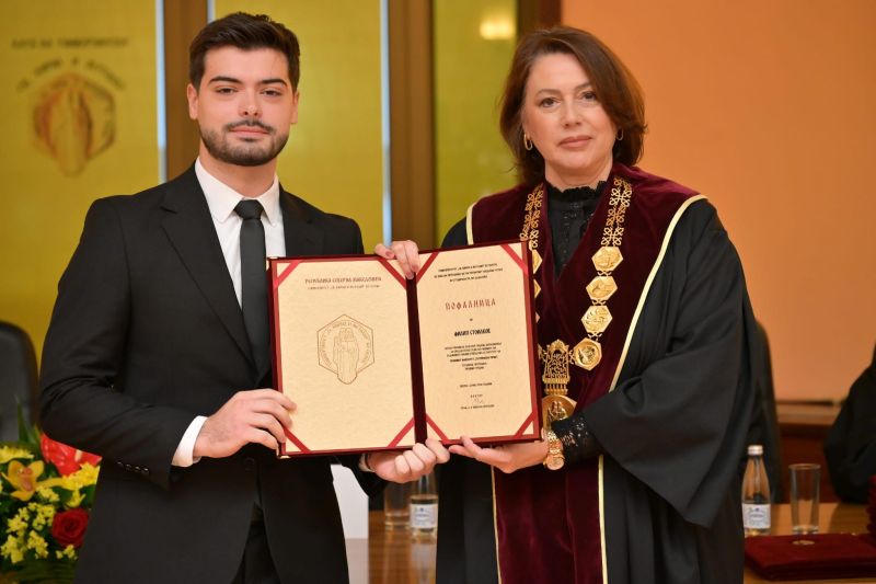 Филип Стоилков, најдобар студент на Правен со просек 9,88: „Не му требаат драстични промени на правниот систем, туку на луѓето што оперираат во него“