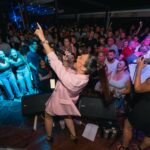 Елена Ристеска ги разнежни следбениците со прекрасни фотографии: „Мојата внука и јас, си пееме“