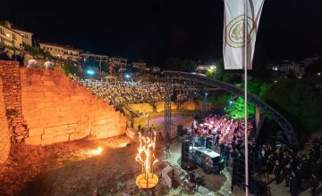 Со гала-концерт на Ермонела Јахо и Чарлс Кастроново на 12 јули почнува 66. Охридско лето