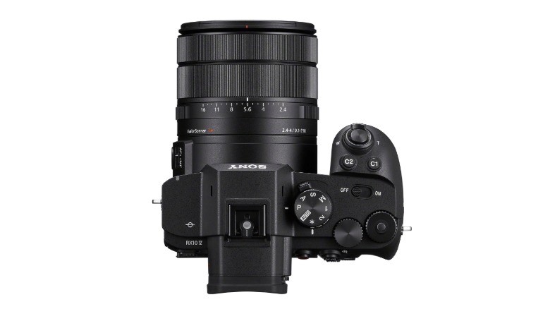 Sony по девет години ја оживеа RX10 серијата, новиот модел чини дури 2.500 евра