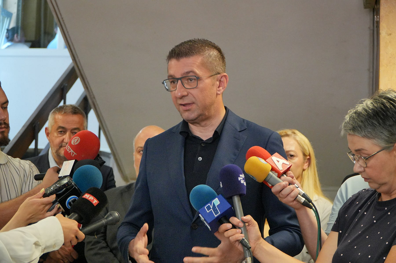 Мицкоски би прифатил гласање по пошта за дијаспората