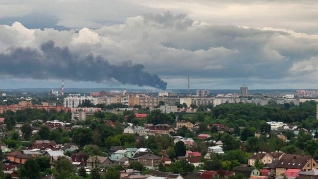 ПУТИН ГО САКА ДОНБАС И ПЛАНИРА ДА ЈА ЗАСИЛИ ВОЈНАТА ВО УКРАИНА, ВЕЛАТ ОД КРЕМЉ