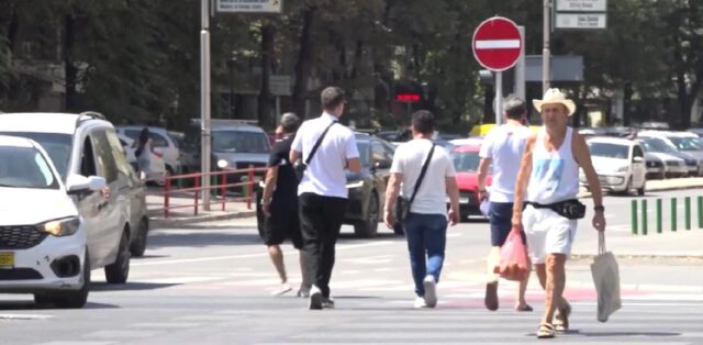 Власта се служи со популизам, а народот е најголемиот виновник поради најнискиот животен стандард во Македонија