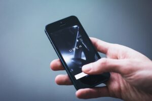 Uber го шири глобалниот бизнис – понуди 15 милијарди долари за компанијата што стои зад Glovo