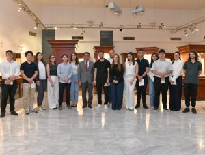 Славески им посака успешна пракса на студентите во Народната банка