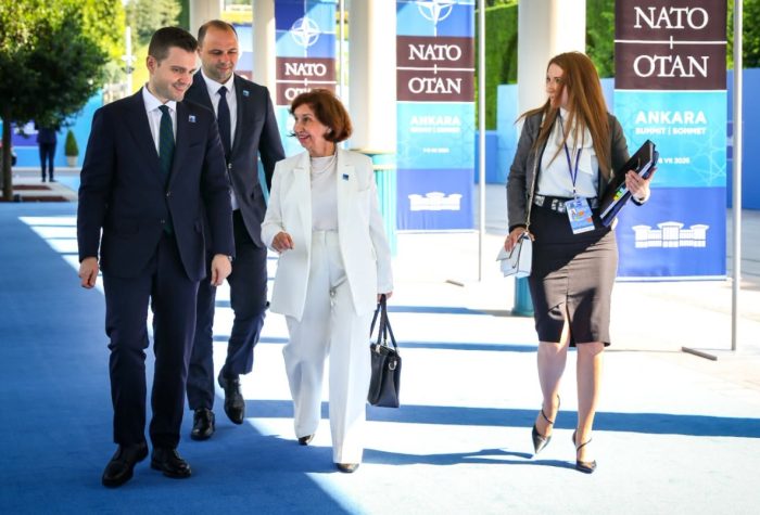 МИСАЈЛОВСКИ: Македонија поздравена како држава која дава значителен придонес во НАТО