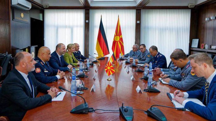МИЦКОСКИ СО БРОЈЕР: Унапредување на одбранбената соработка со Германија и зајакнување на партнерството во рамки на НАТО