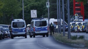 Заложничка драма во Берлин: Жената е заробена синоќа околу 22 часот по локално време