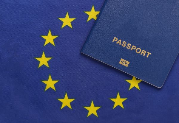 Пет начини како да добиете државјанство на ЕУ без скапа инвестиција