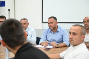 Експертски тимови вршат детални анализи на водоводниот систем во Гостивар, рече Тошковски