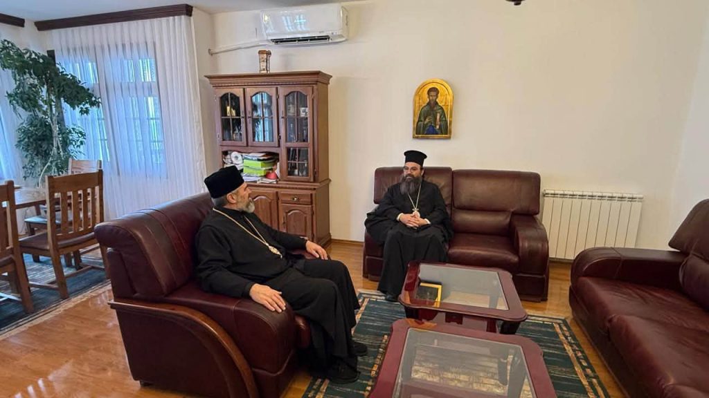 Корчанскиот митрополит во Свети Наум на средба со Георги и Пимен