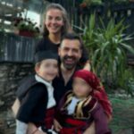 (Фото) Ирина Дишо и Павле Камилоски на Галичка свадба: „Таа е мостот што ги поврзува минатото и иднината“