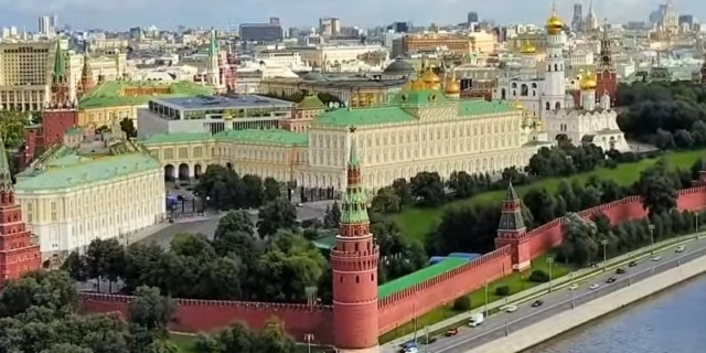 Кремљ тврди: Руската економија не е во криза, и покрај лошите економски показатели