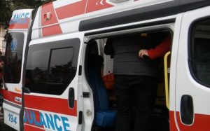 Тешко повреден 66 годишник во несреќа со трицикл на влезот на Ростуше