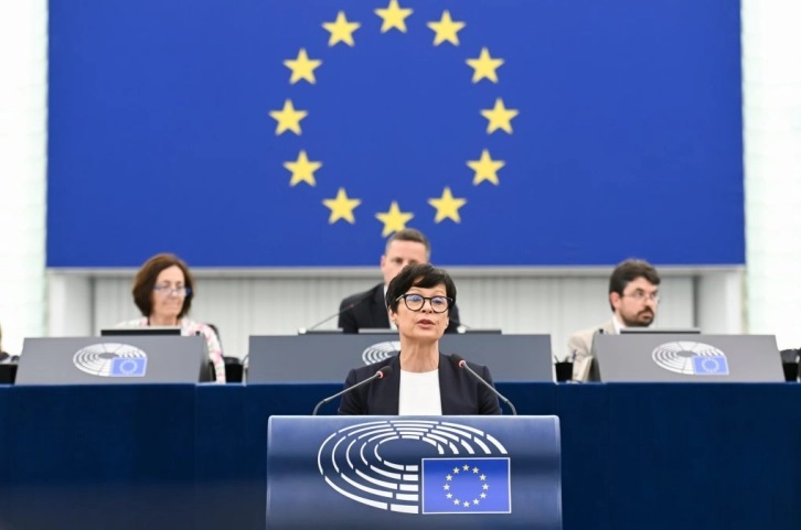 Марта Кос со порака до Скопје: ЕУ нема да дава гаранции, туку очекува доверба