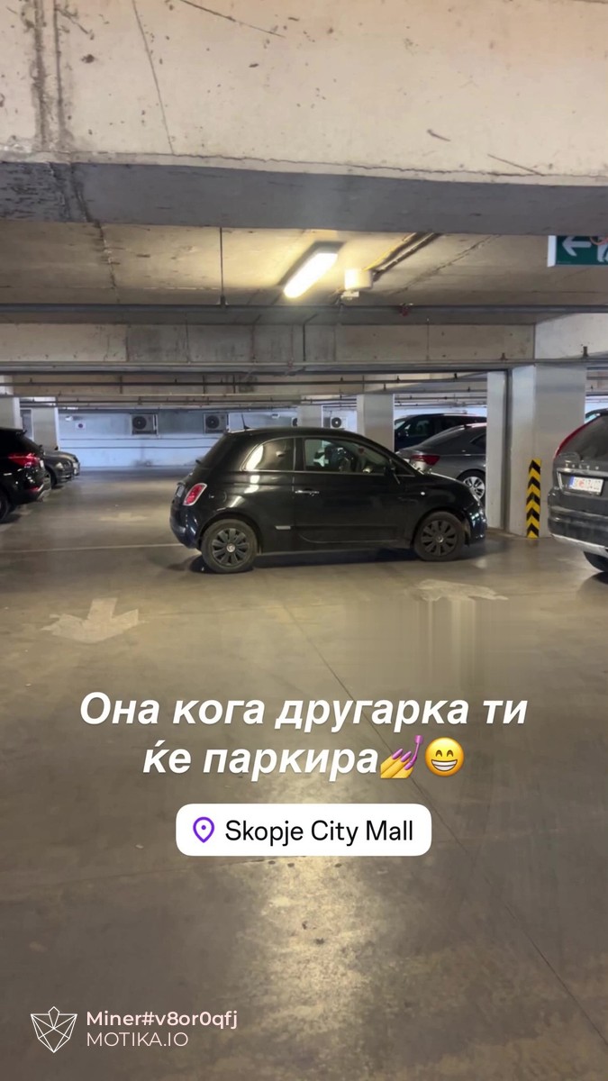 Браво за паметната девојка шофер во Сити Мол
