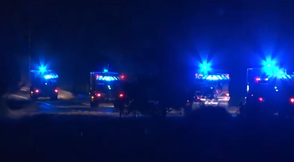 Двајца пожарникари загинаа при гаснење на пожар во Грција