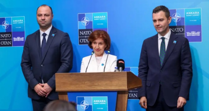 Сиљановска Давкова: Кредибилен партнер сме на НАТО, да се надмине лавиринтот на патот кон ЕУ
