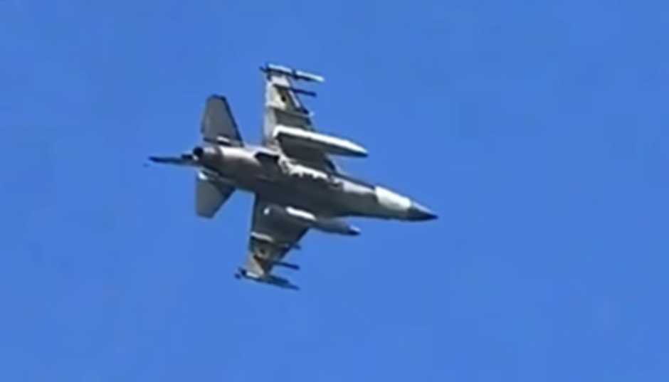 Се урна украински Ф-16