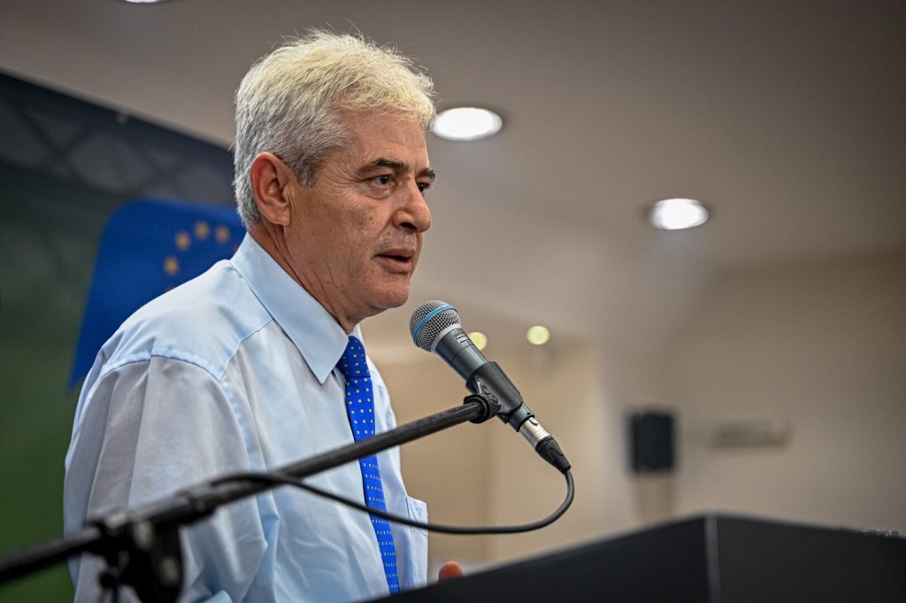 ДУИ: Северна Македонија на Самитот на НАТО со делегација без Албанци