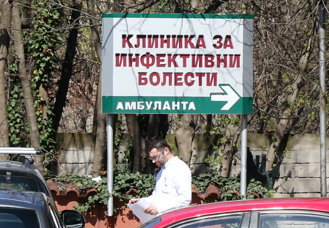 УШТЕ ТРИ ЛИЦА ЗАБОЛЕНИ ОД ЗАПАДНО-НИЛСКА ТРЕСКА, НАЈМНОГУ СЕ ОД СКОПСКО ПОЛЕ, РЕЧЕ КЛЕКОВСКИ