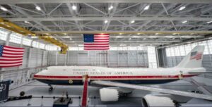 Трамп ја напушти Турција со стариот авион од безбедносни причини