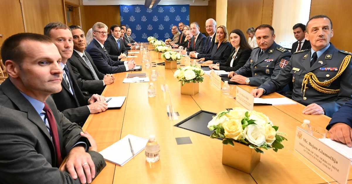 ВЕЛАТ ДЕКА ОВА Е ГОЛЕМ УСПЕХ ЗА НИВ: Србија отвори стратешки дијалог со САД