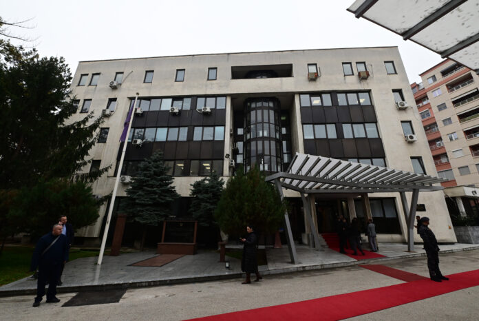14-годишно момче нападнато и избодено во Ченто