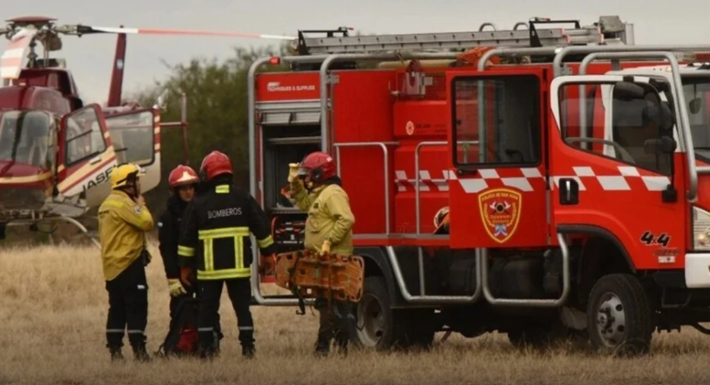 Трагедија во Аргентина: Се урна хеликоптер, загинаа седум луѓе