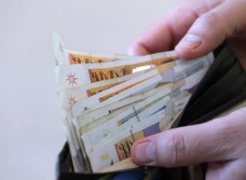 ЗА ЕДНА ГОДИНА ЗГОЛЕМУВАЊЕ ОД 8,2 %: Просечната нето плата во мај 49.544 денари