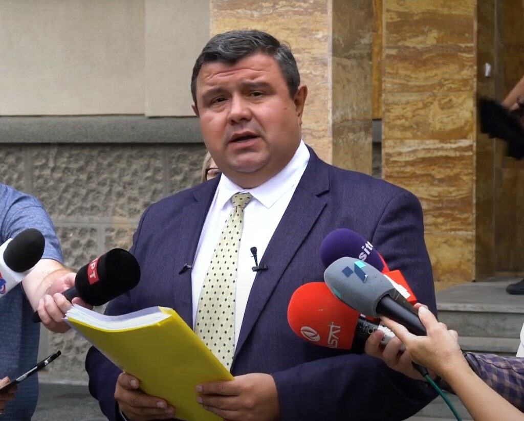 Нема договор за Изборниот законик, следува блокада со илјадници амандмани