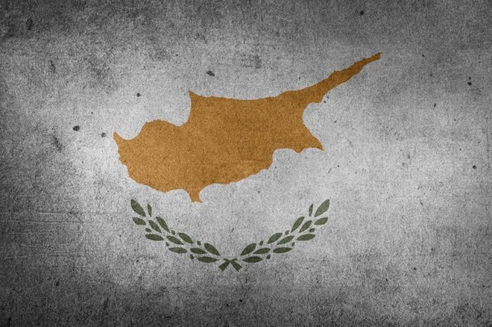 Речиси два милиони евра приходи за Кипар од царината за мали пратки од трети земји