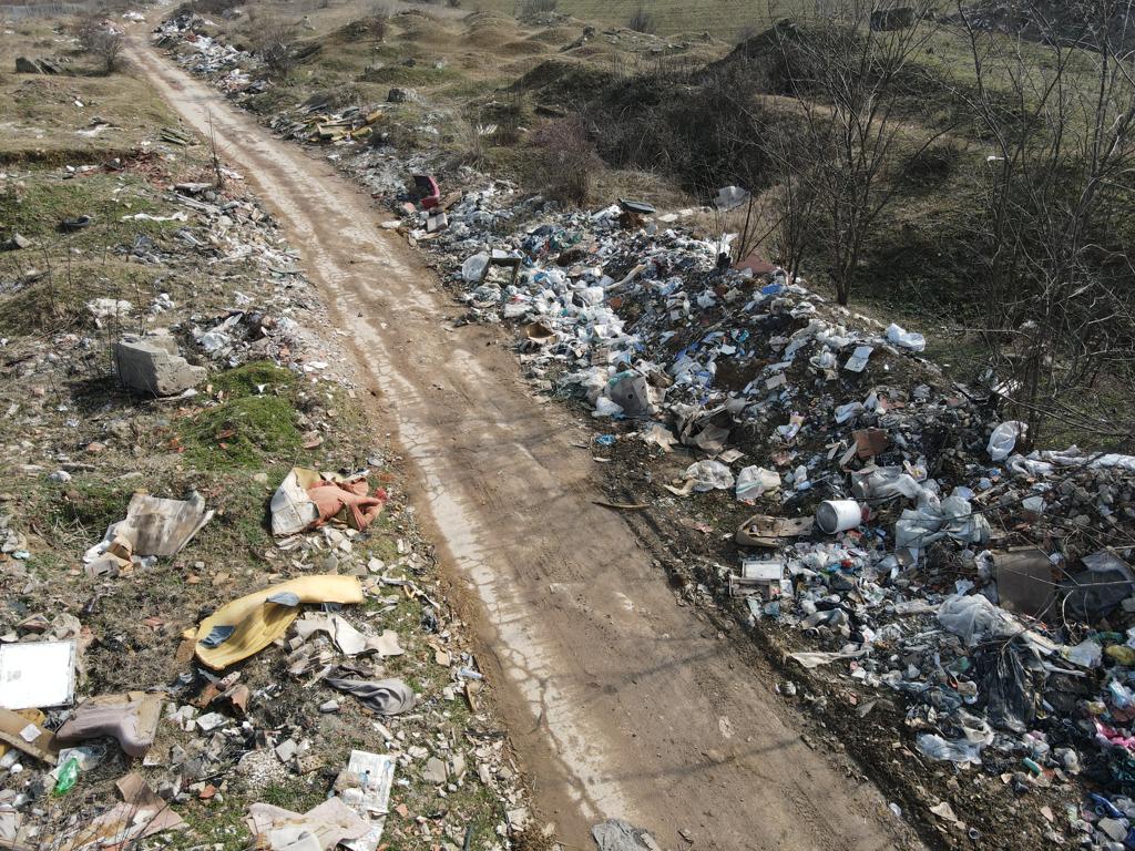 Депонијата „Краста“ во Куманово и понатаму чади: Се бара помош од државата