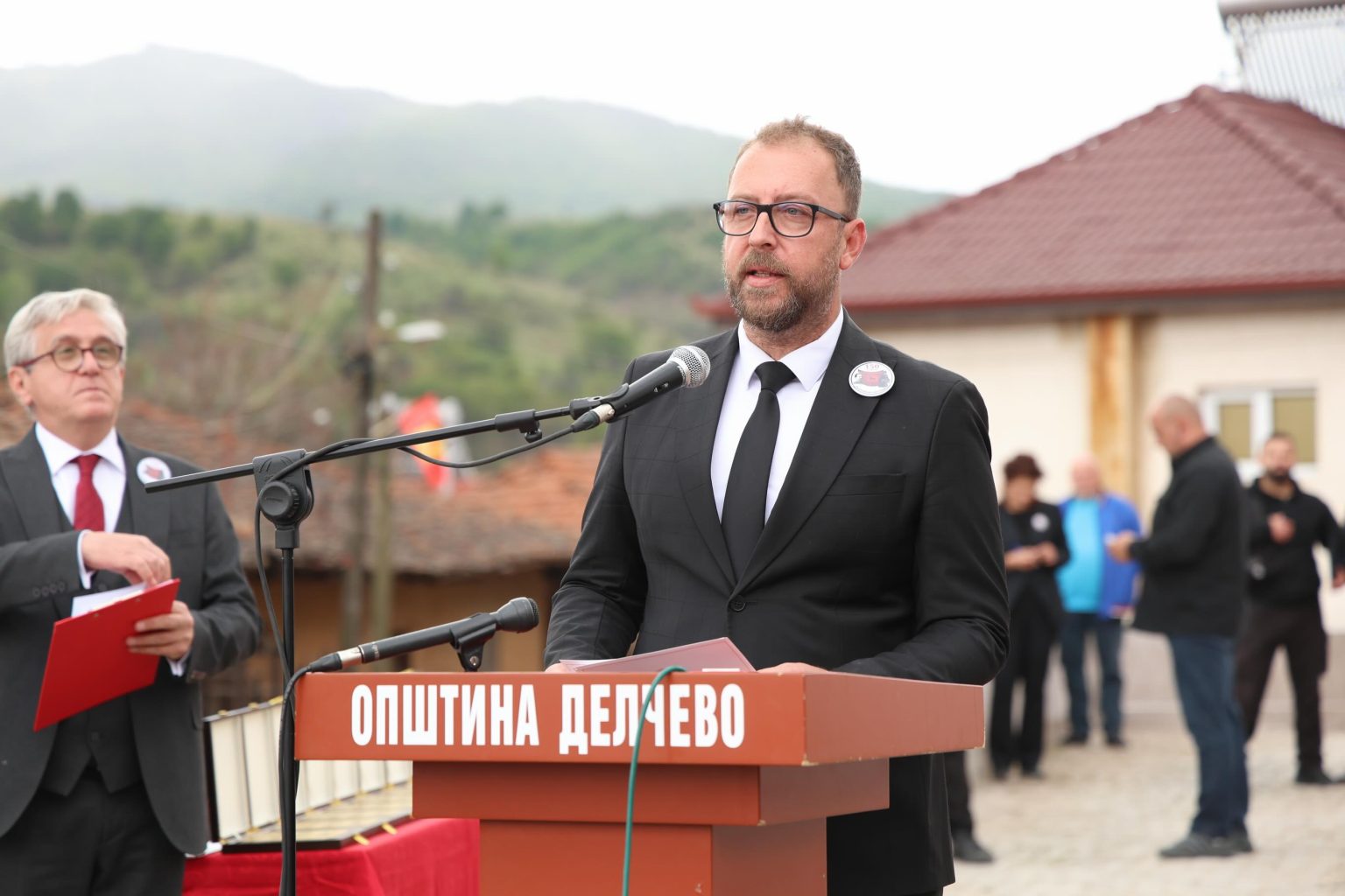Разрешениот министер Љутков стана национален координатор за култура