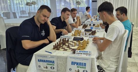 ШК Алкалоид ја започна одбраната на двојната круна