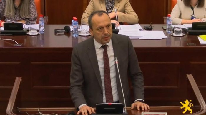 ПЕТРУШЕВСКИ: Најголемата победа над талогот кој се храни со хистерија и безнадежност е успешна Македонија
