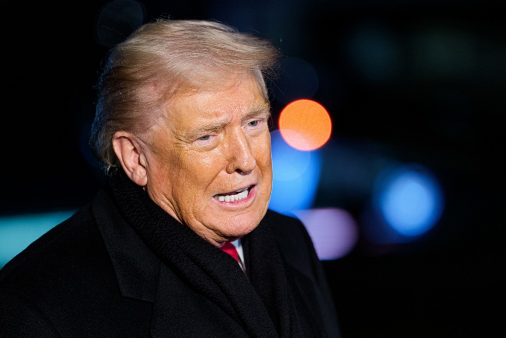 САД ги откажаа новите напади врз Иран, Трамп тврди дека има напредок во преговорите