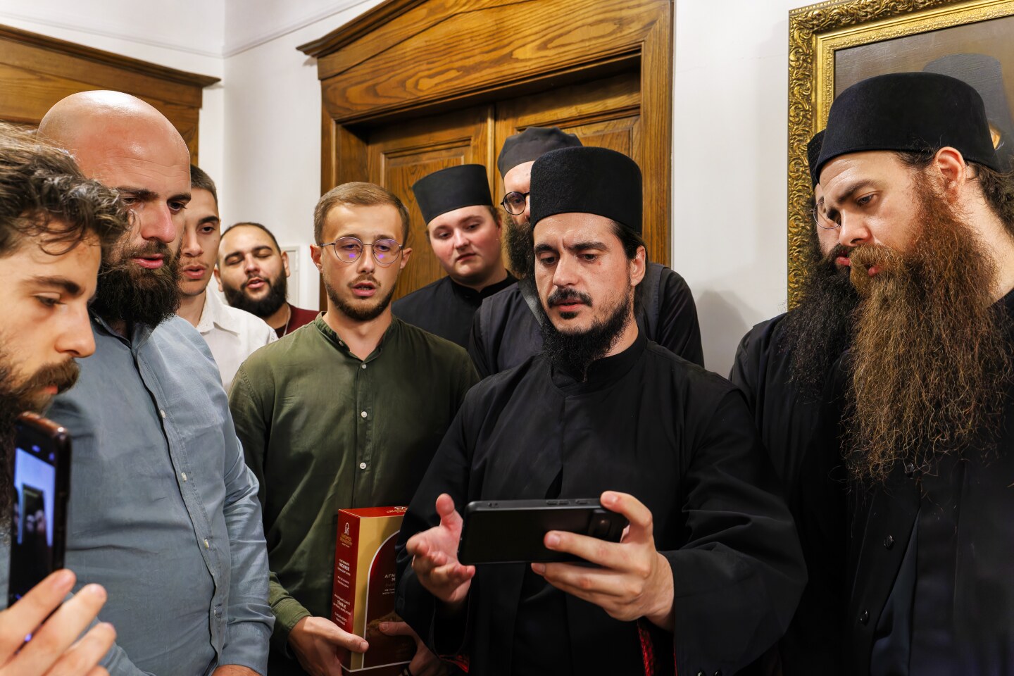 Партениј на Света Гора – првото архијерејско сослужување на МПЦ-ОА во новата ера на односите со Вселенската патријаршија