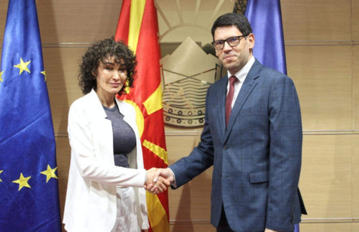 ФЕРАТИ – КОЛУМБИЈА: Младите и реформите кон ЕУ во фокусот на разговорите