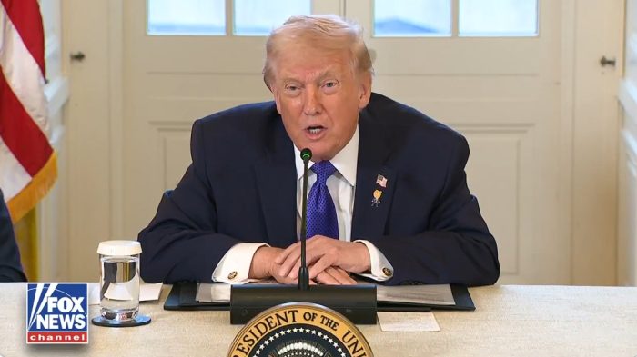 ТРАМП: Се водат многу добри разговори со Иран, ако повторно се повлечат ќе бидат погодени многу силно