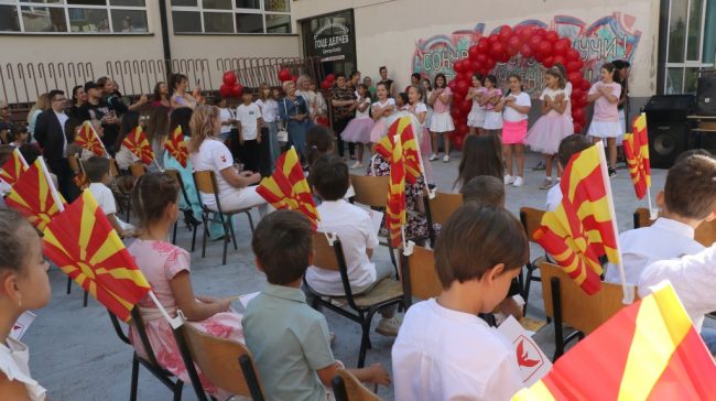 ВО СЕПТЕМВРИ ЌЕ ИМА 4.900 ПРВАЧИЊА ПОМАЛКУ ОД ЛАНИ, РЕЧЕ МИНИСТЕРКАТА ЈАНЕВСКА
