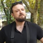 По концертниот спектакл во Охрид, Слаткар на заслужен одмор се капеше со синот Моша