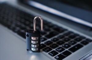Вештачката интелигенција направи неочекуван чекор: AI модел на Мета пристапил до туѓ систем за време на тестирање
