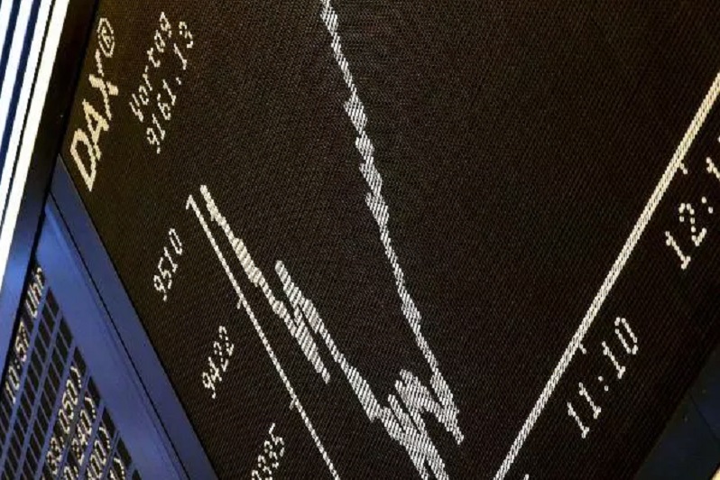 Компаниите од DAX индексот објавија рекордна добивка, но поделија 41.000 откази
